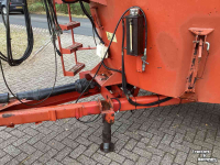 Vertical feed mixer RMH Voermengwagen