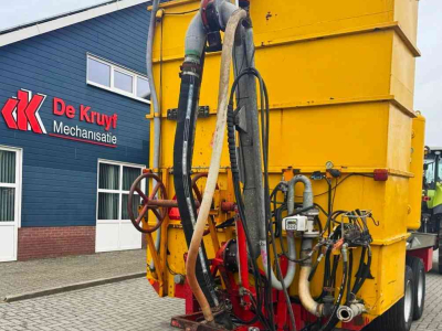 Manure umbilical systems Agito PW motorpomp