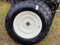 Wheels, Tyres, Rims & Dual spacers BKT 7.50 - 20 / 7,5 - 20 / 7.5 R 20 op velg