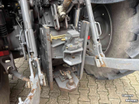 Tractor Massey Ferguson 5711 SL Dyna- 4 Efficiënt met voorlader