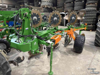 Ploughs Amazone Teres 300V 100