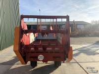 Manure spreader  Mini meststrooier