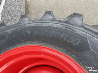 Wheels, Tyres, Rims & Dual spacers Michelin 710/60 R42 + 600/60 R42