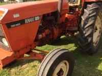 Tractor Renault R89