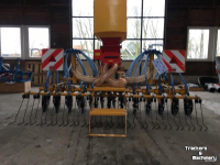 Seed drill Euro-Part Technik-Plus 32 voor de torenverdeler en 24 zaaielementen