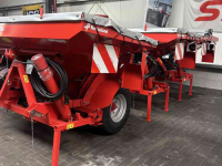Front hopper seed drill Kverneland DF1 fronttank met bandenpakker