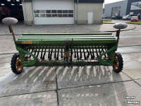 Seed drill Amazone D7-30