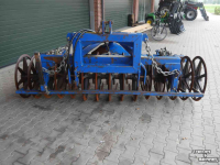 Furrow presses Dalbo Levelflex 2000 3m + crossboard