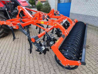 Cultivator Kuhn Cultimer 300L met T ringrol