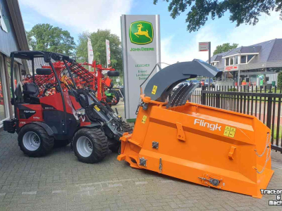 Straw spreader for boxes Flingk SHC