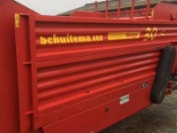 Silage-block distribution wagon Schuitemaker amigo 30s