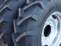 Wheels, Tyres, Rims & Dual spacers Trelleborg 340/85R24 99% TM 600