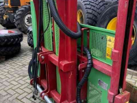 Silage block-cutter  