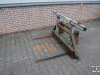 Bale clauw Manitou Stroriek