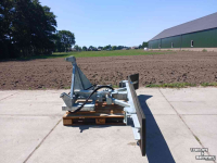 Rubber yard scraper Kemp Rubberschuif 2.70m hydraulisch zwenkbaar