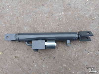 Diverse new spare-parts  D32/20-150 cilinder
