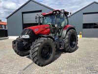Tractor Case-IH Maxxum 135. Vooras en Cabine vering,