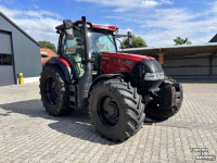 Tractor Case-IH Maxxum 135. Vooras en Cabine vering,