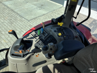 Tractor Case-IH IH Maxxum 135. Vooras en Cabine vering,