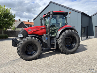 Tractor Case-IH IH Maxxum 135. Vooras en Cabine vering,