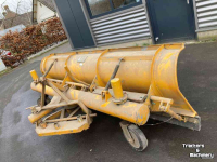 Snow Removal Equipment  Modderschuif, grondschuif, sneeuwschuif
