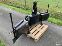 Front-bumper New Holland Trekkerbumper / Tractorbumper / Rubber schuif / Frontgewicht