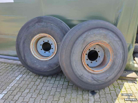 Wheels, Tyres, Rims & Dual spacers  20.00-20 26ply