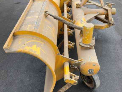 Snow Removal Equipment  Modderschuif, grondschuif, sneeuwschuif