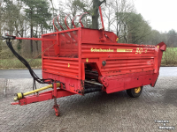 Silage-block distribution wagon Schuitemaker Amigo 30 S