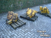 Diverse used spare-parts  herder 105 draaikolom