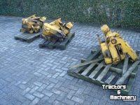 Diverse used spare-parts  herder 105 draaikolom