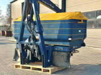 Fertilizer spreader Bogballe M35 / Kunstmeststrooier / weegstrooier / isobusstrooier / bigbag kraan / strooischijven / isobus scherm