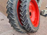 Tractor Fendt VERPLEGINGSWIELEN 300/95R52