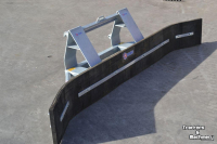 Rubber yard scraper Qmac RUBBERSCHUIF EURO 3.00