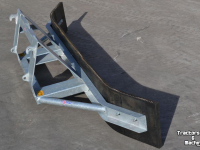 Rubber yard scraper Qmac RUBBERSCHUIF EURO 3.00
