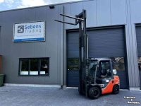 Forklift Toyota 02-8FGF30 / Toyota Tonero 30