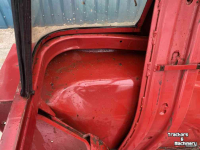 Used parts for tractors International kaal cabine frame van een 845XL, 4 cilinder XL cabine met korte poken