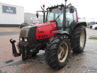 Tractor Valtra 6750