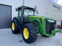 Tractor John Deere 8260R