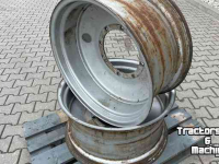 Wheels, Tyres, Rims & Dual spacers  28x14 Inch