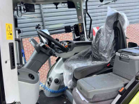 Tractor Claas Axion 870