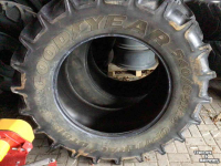 Wheels, Tyres, Rims & Dual spacers Good Year 540/65-34