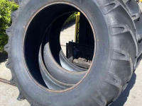 Wheels, Tyres, Rims & Dual spacers BKT 18.4-38