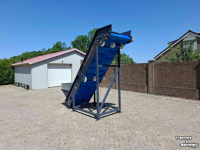 Elevator conveyor  Michalak nieuwe opvoerelevator