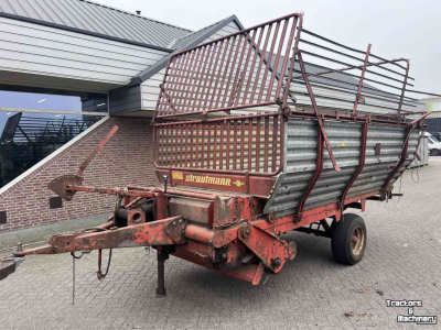 Self-loading wagon Strautmann LB 21 opraapwagen