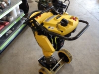 Vibrating plates Bomag BT 60 STAMPER
