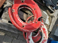 Other tractors and accessories  wielgewicht 80kg