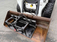 Skidsteer Bobcat Skidsteere grapple
