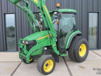 Horticultural Tractors John Deere 4720 compacttrekker hydrostaat tuinbouwtrekker tractor voorlader frontlader