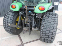 Horticultural Tractors John Deere 4720 compacttrekker hydrostaat tuinbouwtrekker tractor voorlader frontlader
